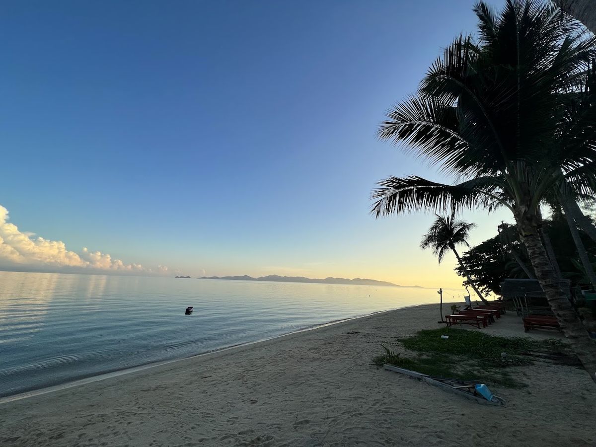 Bang Po Beach photo 2