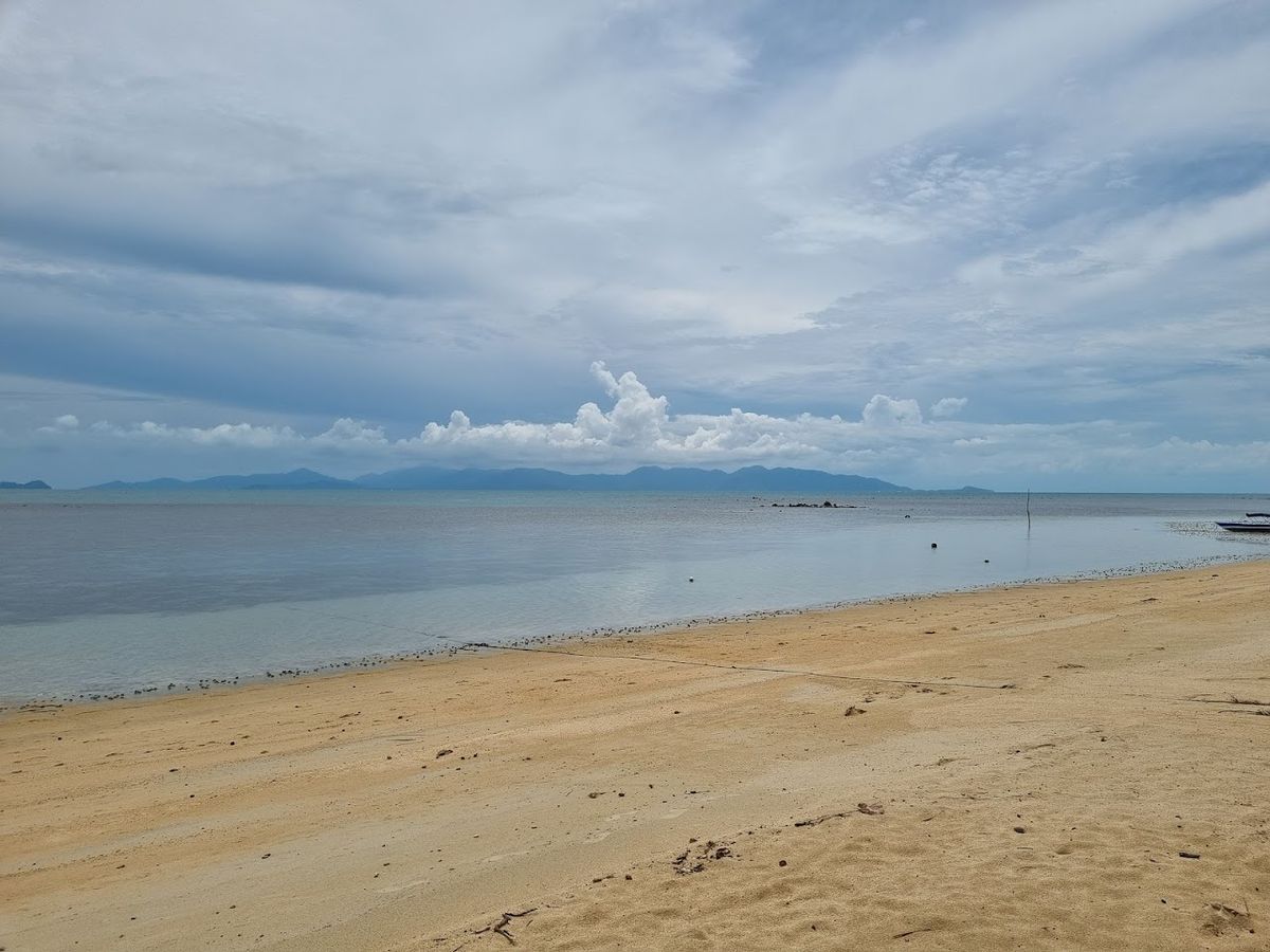 Bang Po Beach photo 3