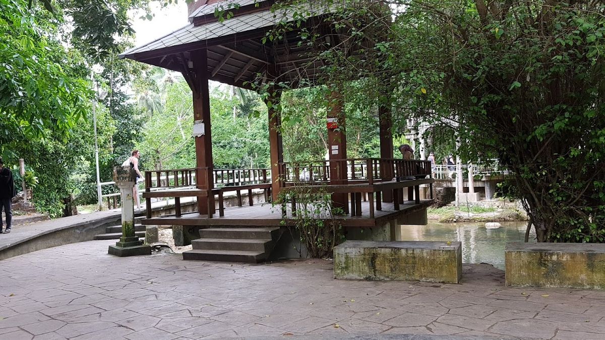 Hin Lat Waterfall photo 4