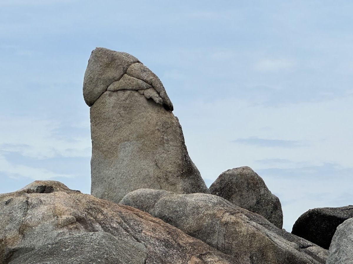 Hin Ta Hin Yai photo 2