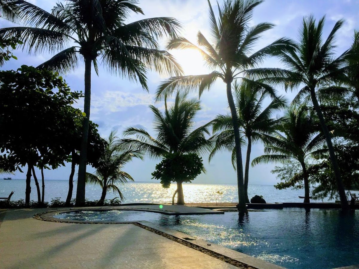 Laem Yai Beach photo 3