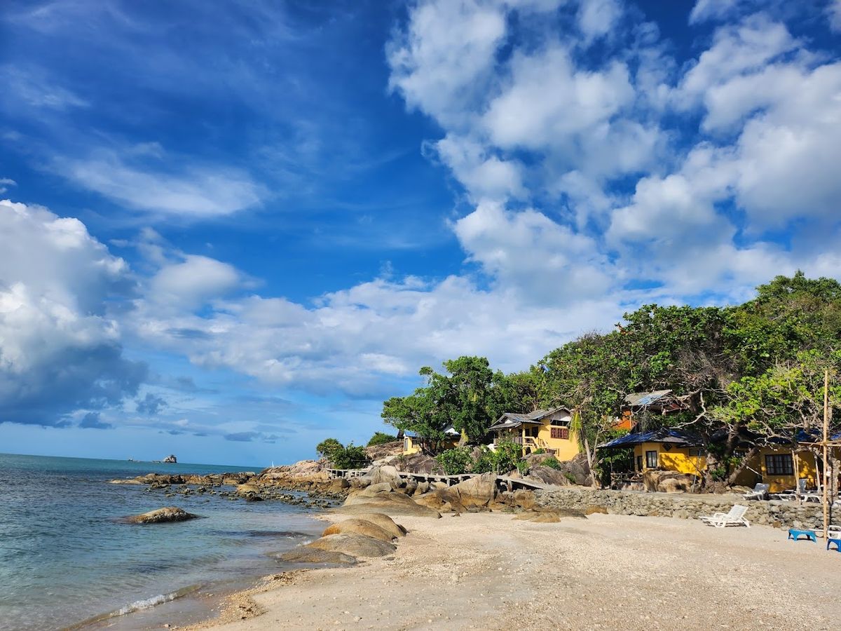 Thongson Beach photo 2