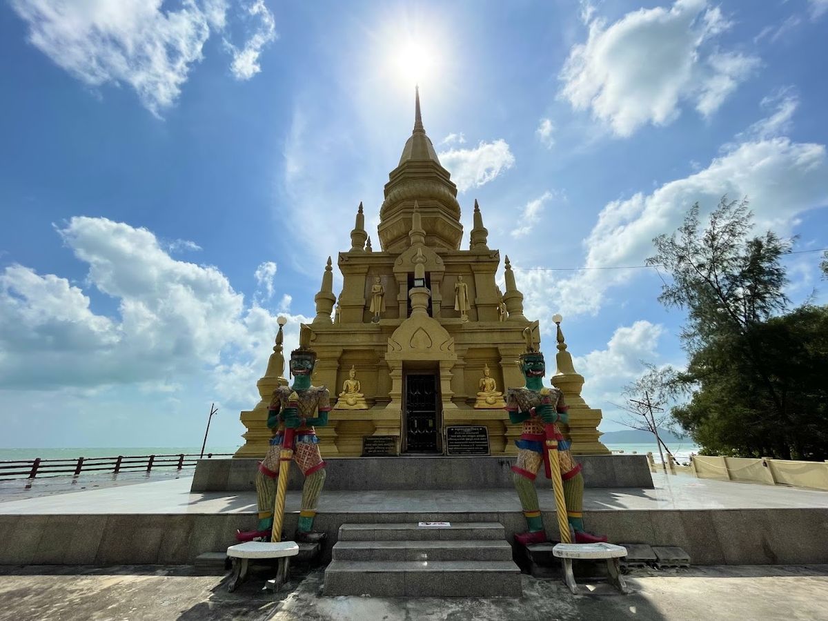 Wat Phra Chedi Laem Sor, Koh Samui