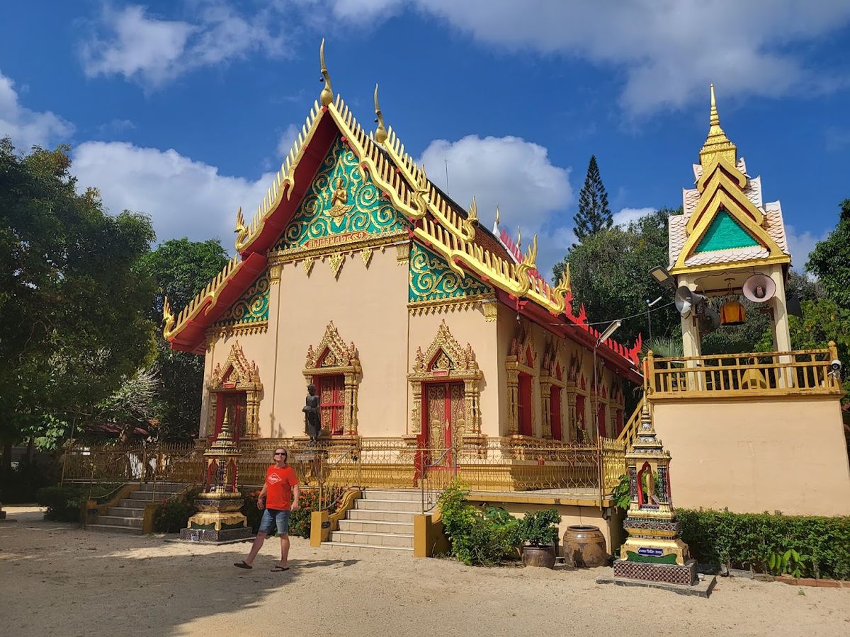 Wat Phu Khao Thong, Koh Samui