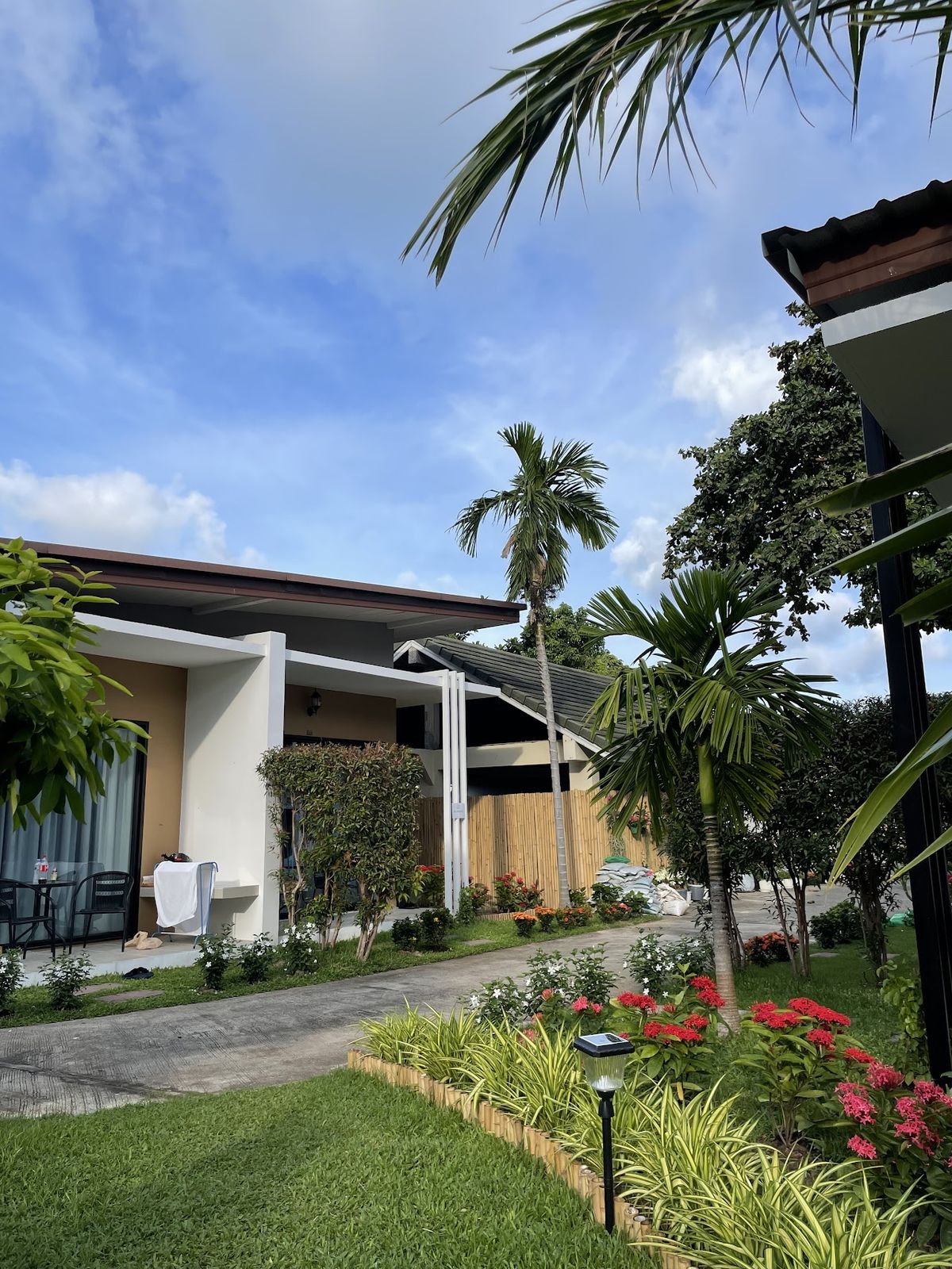 3 Tigers Resort & Hostel exterior in Chaweng