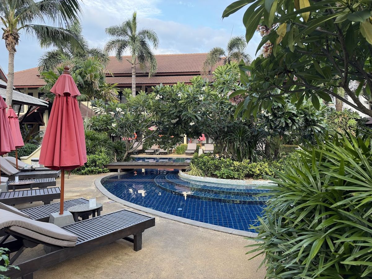 Am Samui Palace exterior in Lamai