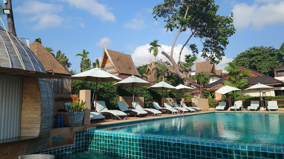 ASTROCOCO beach resort room interior in Lamai