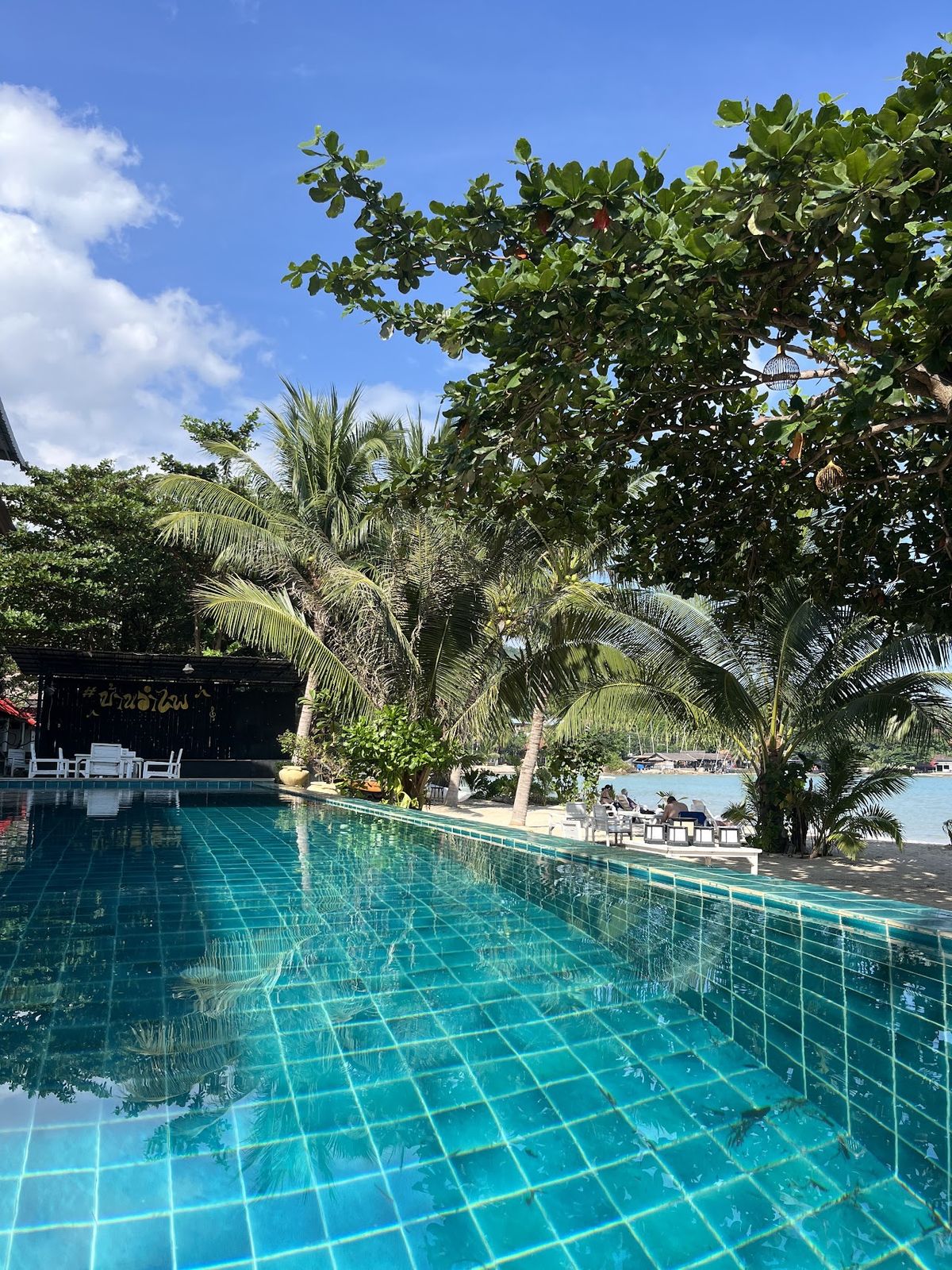 Baan Ampai facilities in Lipa Noi