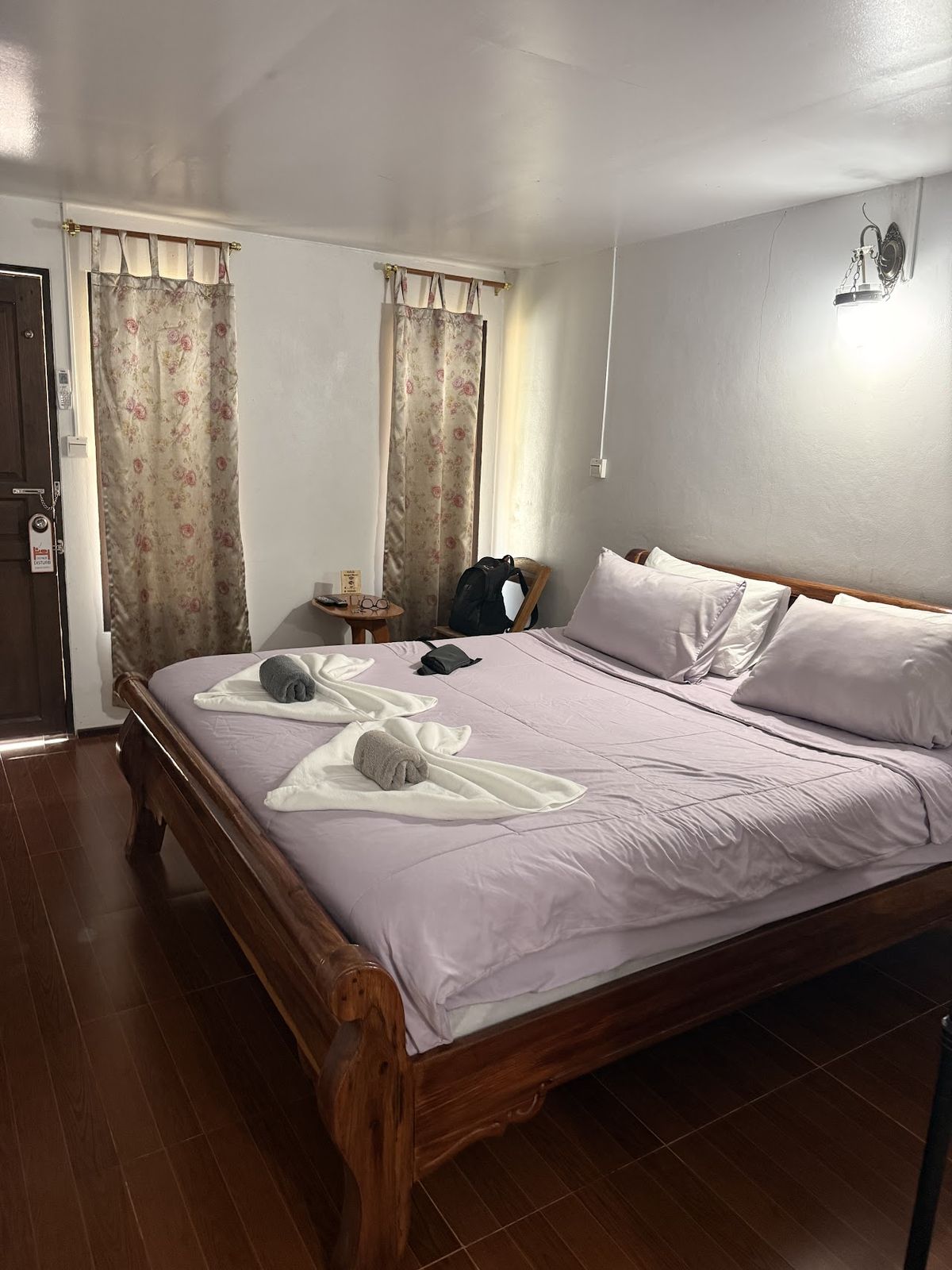 BangPo Resort pool and grounds in Nathon