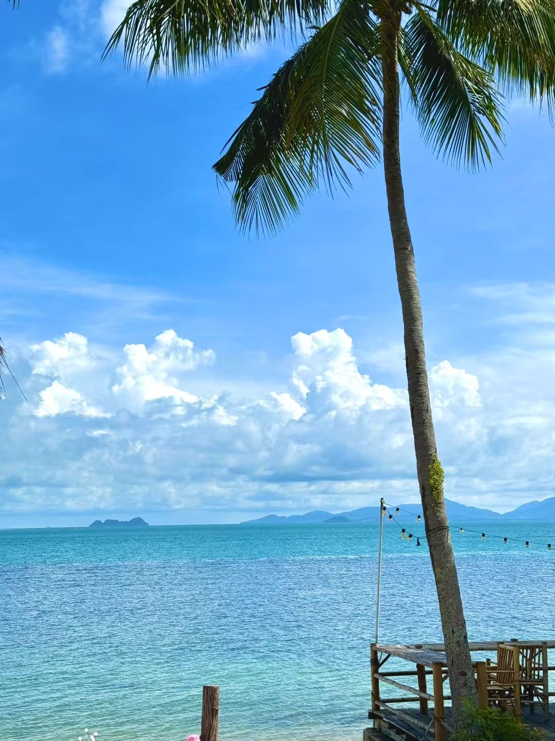 By Beach Resort ( a lilltle bungalow) facilities in Chaweng