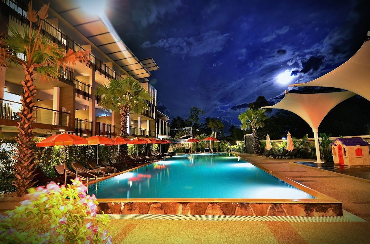 Chaweng Noi Pool Villa exterior in Chaweng