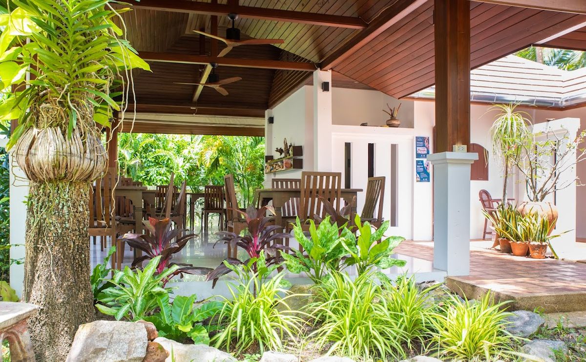 EASY TIME by MARALEINA exterior in Lamai
