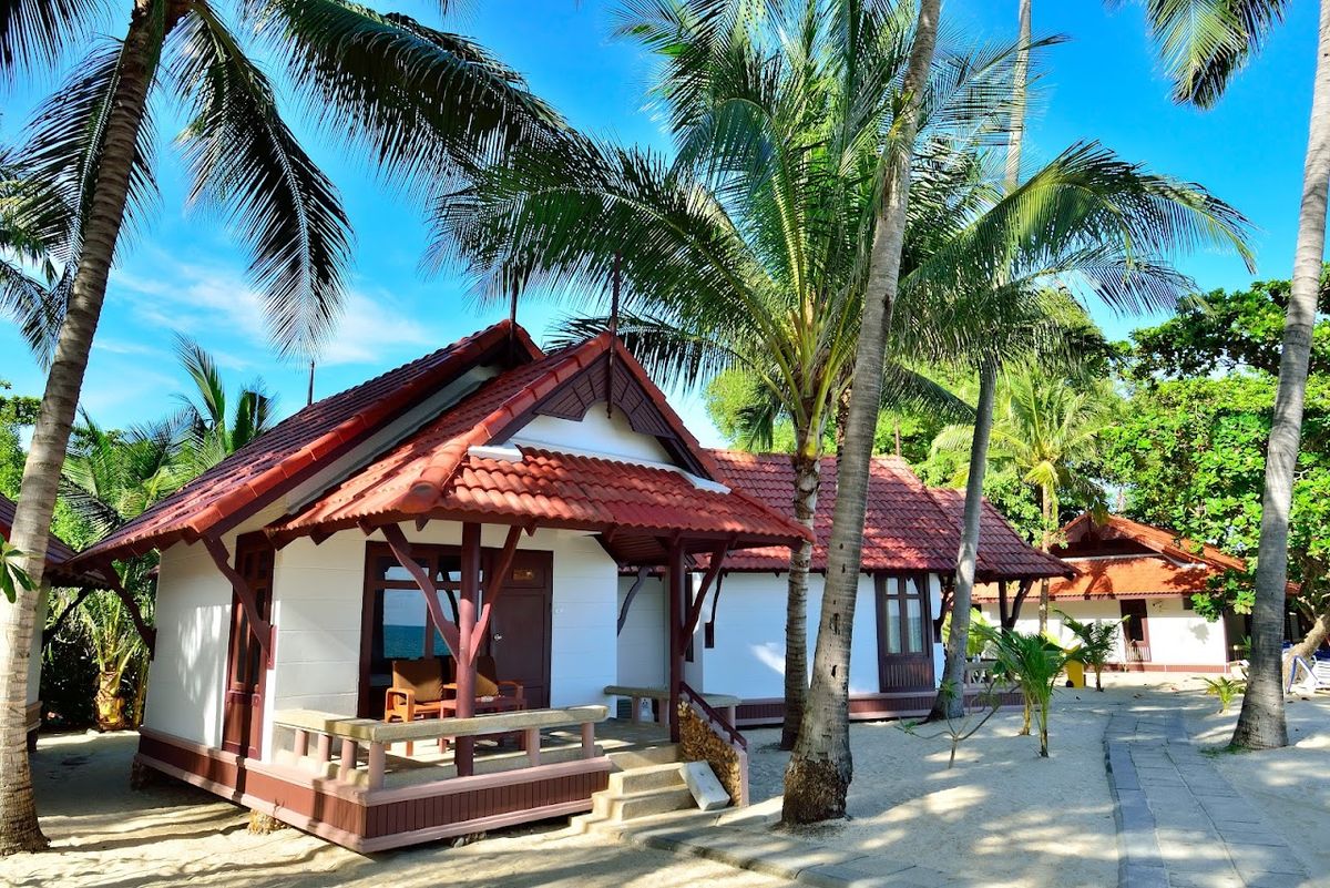First Bungalow Beach Resort exterior in Chaweng