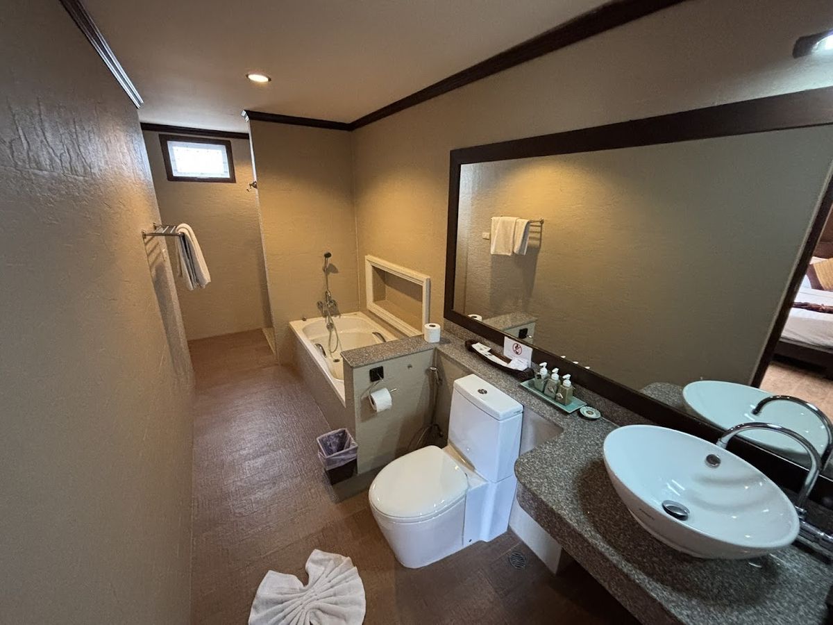 Kanok Buri Resort facilities in Nathon