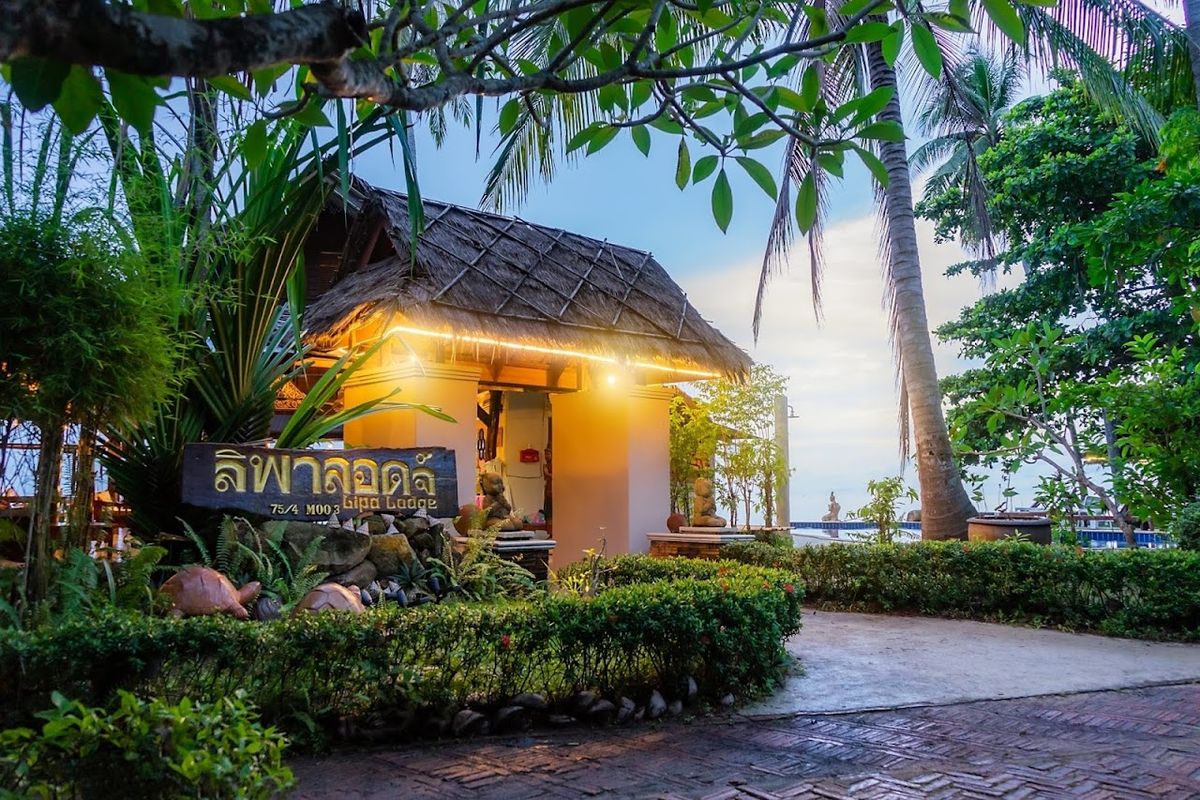 Lipa Lodge Beach Resort exterior in Nathon
