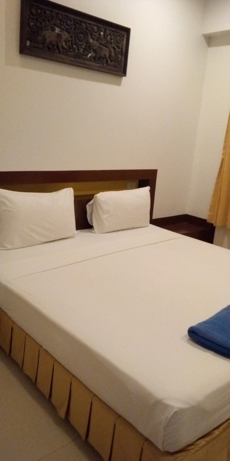 Lucky Mother Bungalow room interior in Chaweng
