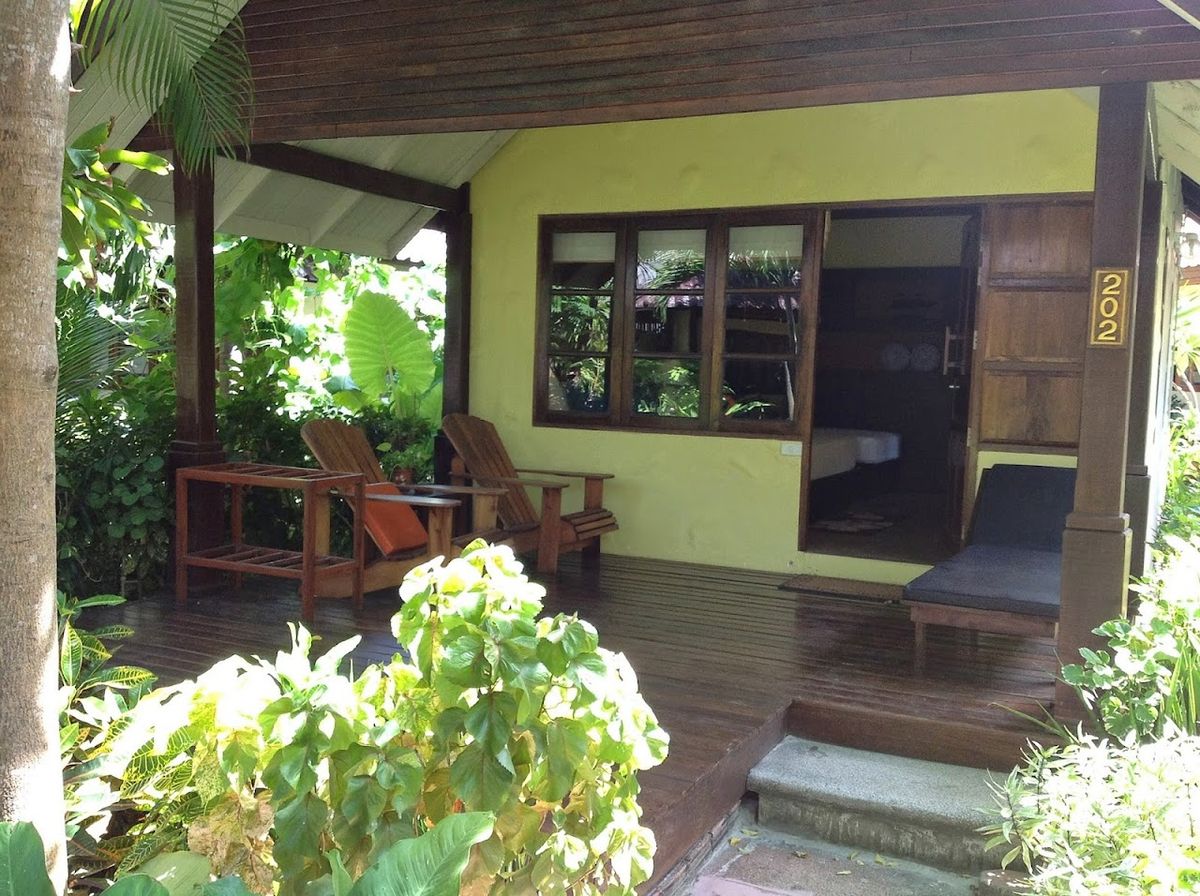 O.P. Bungalow exterior in Chaweng