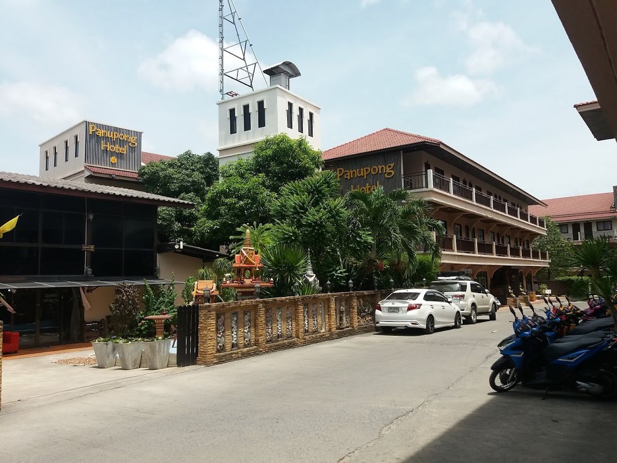 Panupong exterior in Bophut
