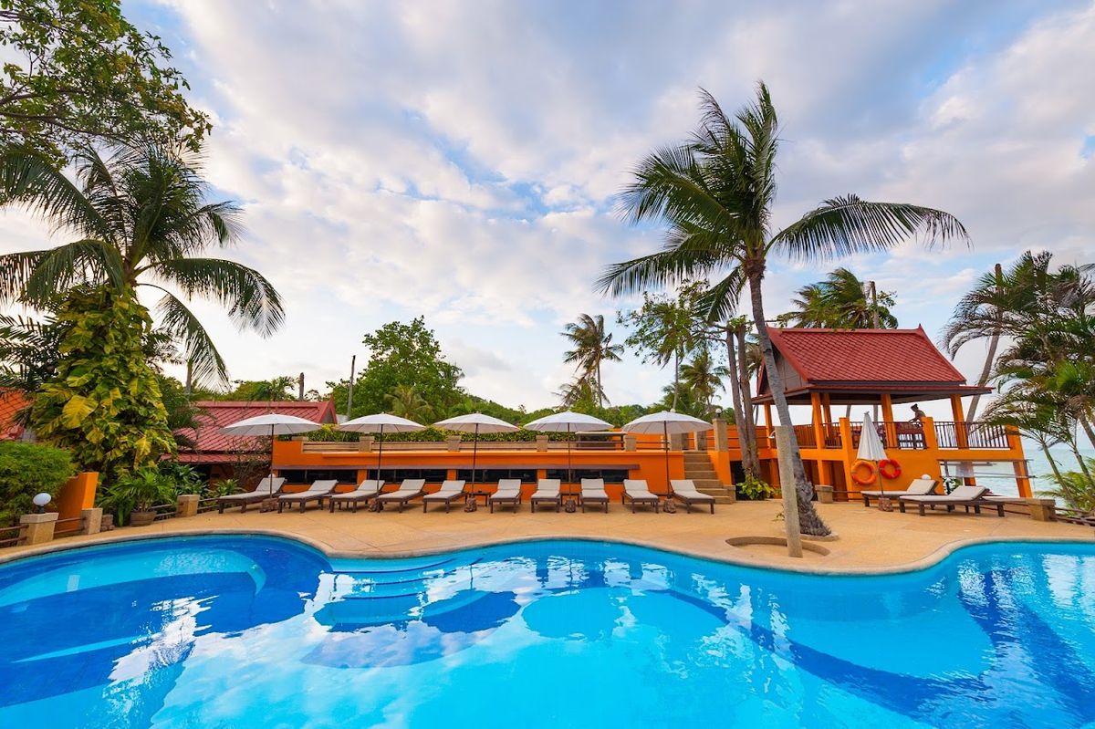 Pinnacle Samui Resort exterior in Maenam