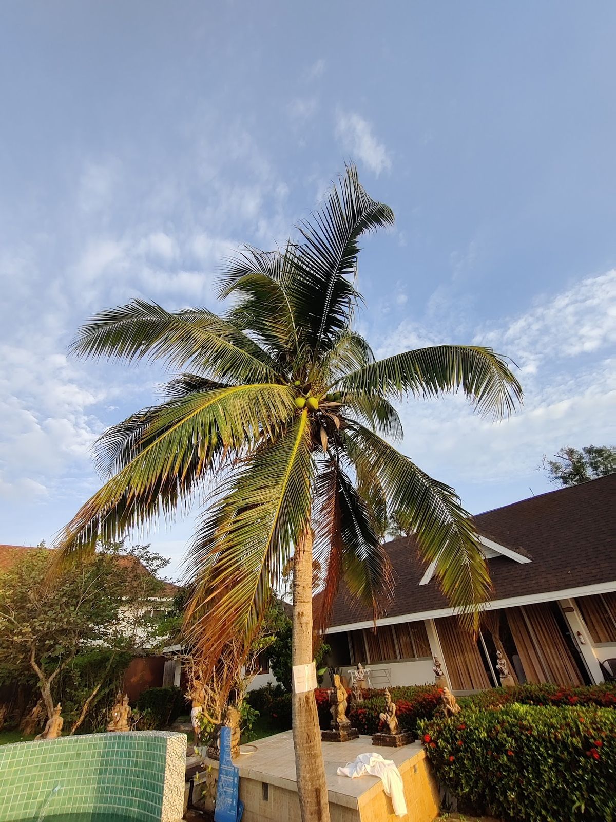 Rajapruek exterior in Nathon