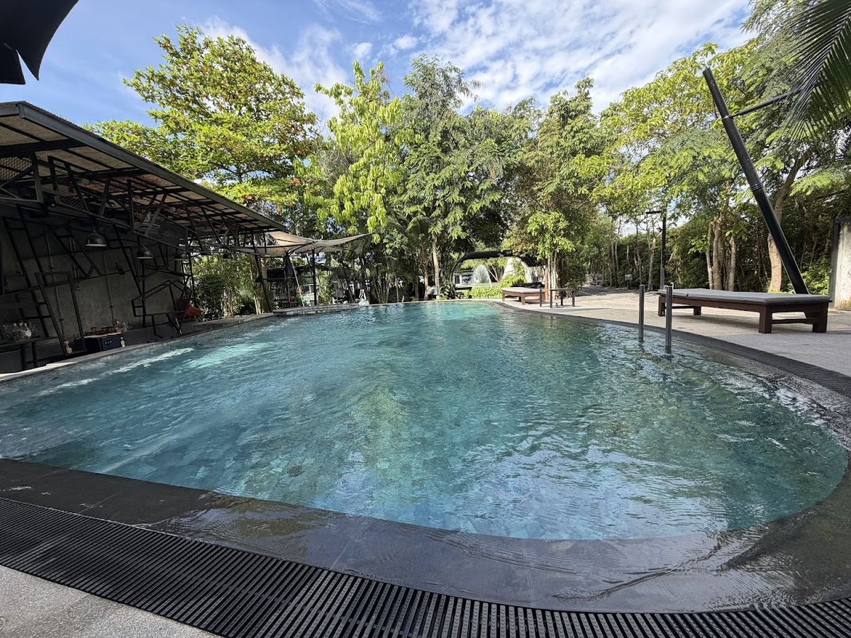 Samui Fishing Club & Resort room interior in Lipa Noi