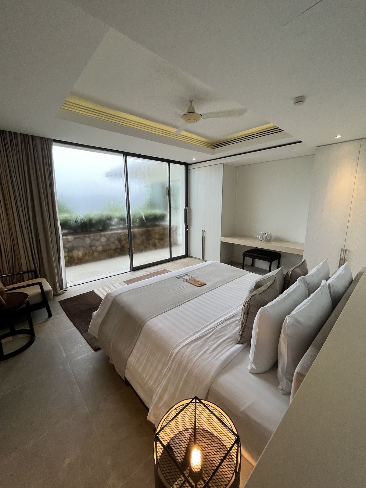 Samujana Villas pool and grounds in Choeng Mon