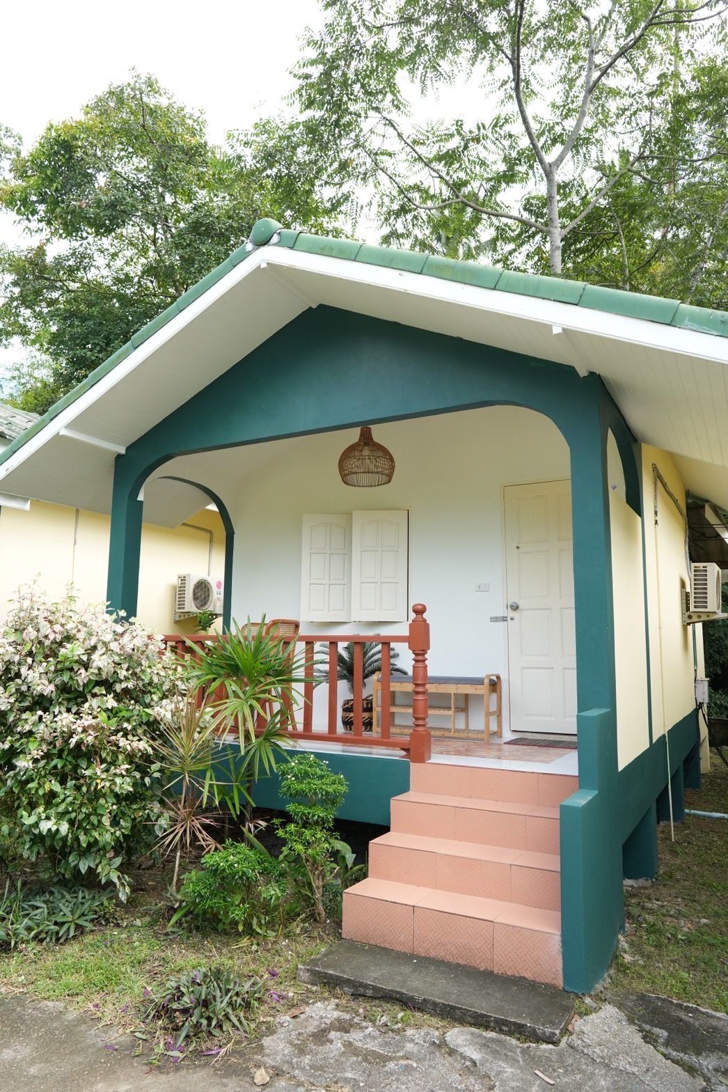 Tara Resort exterior in Nathon