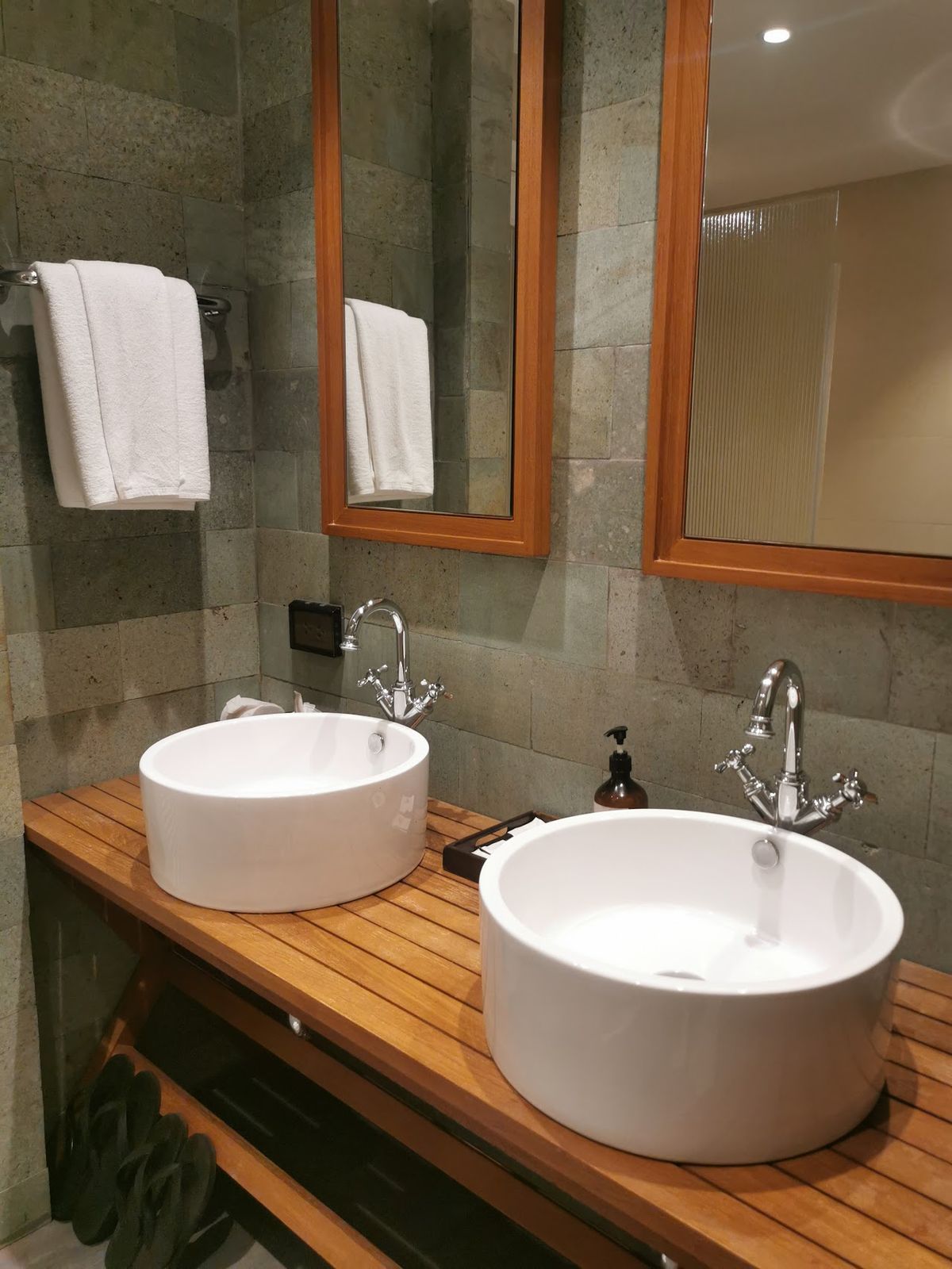 The Beach Samui facilities in Chaweng