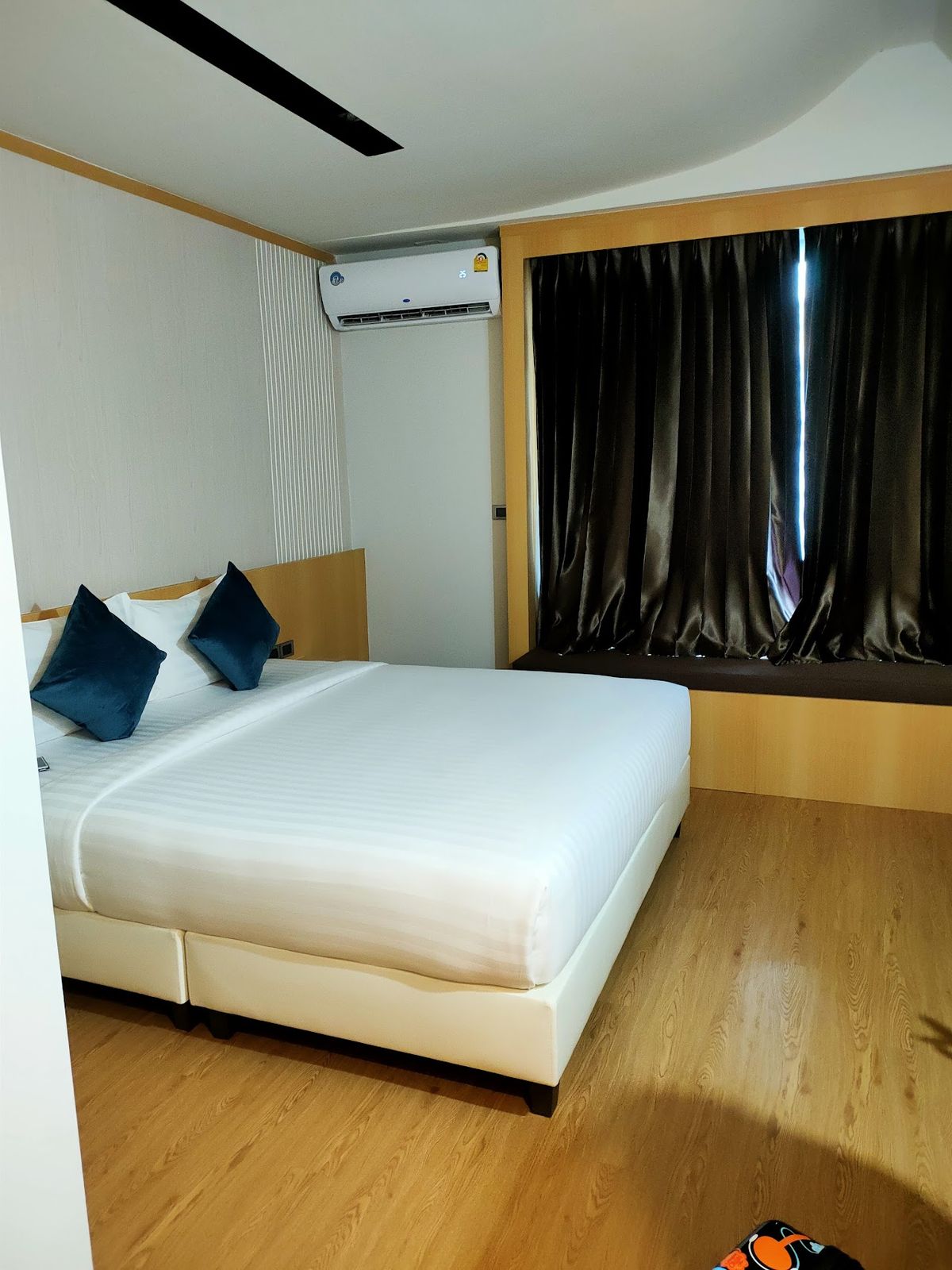 The Canale Samui Resort pool and grounds in Chaweng