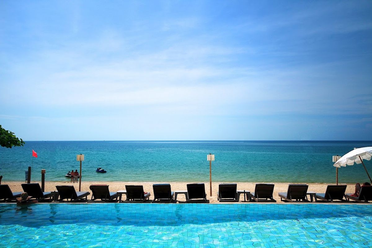 The Hive Hotel room interior in Lamai