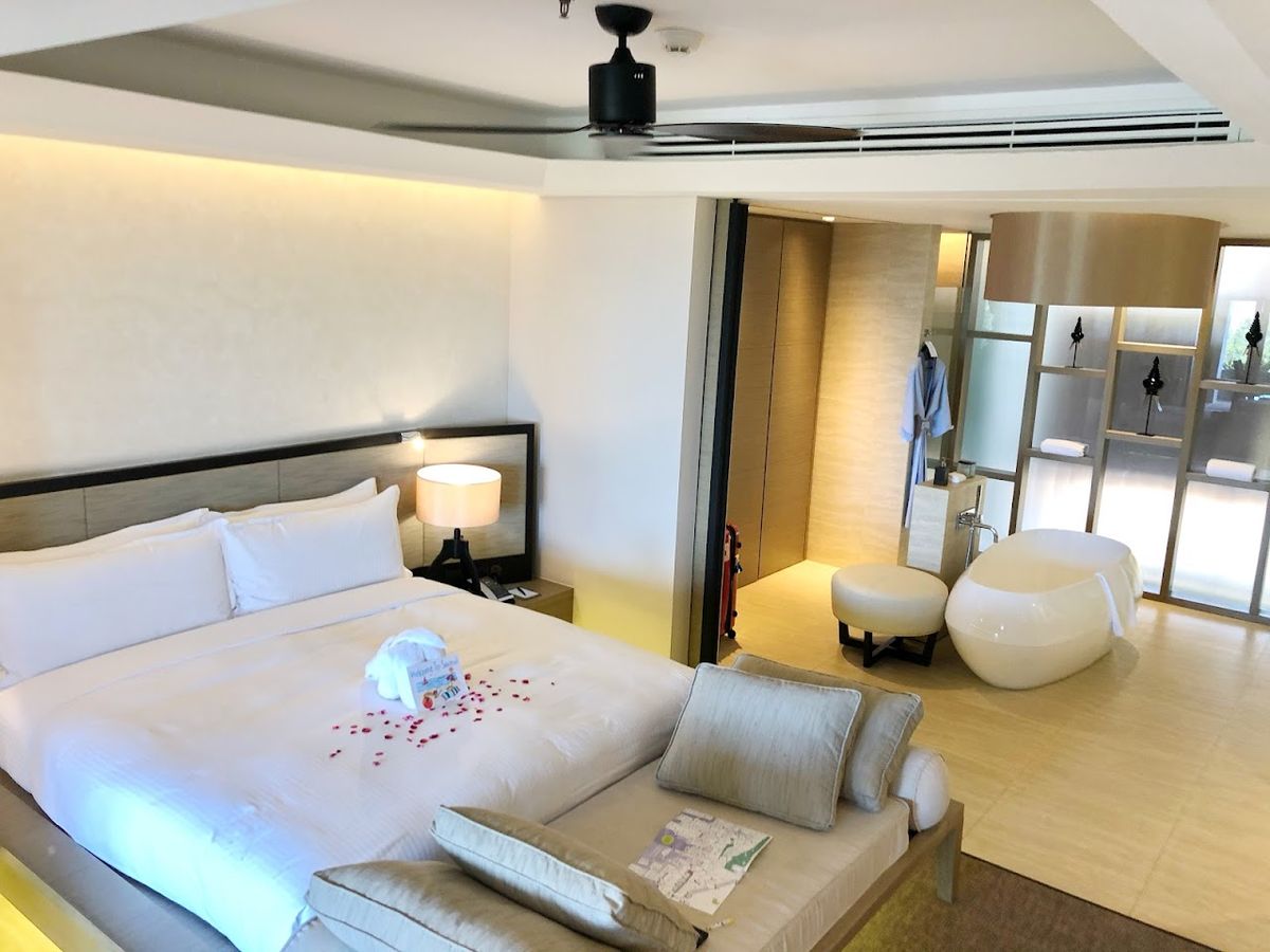 The Ritz-Carlton, Koh Samui pool and grounds in Choeng Mon
