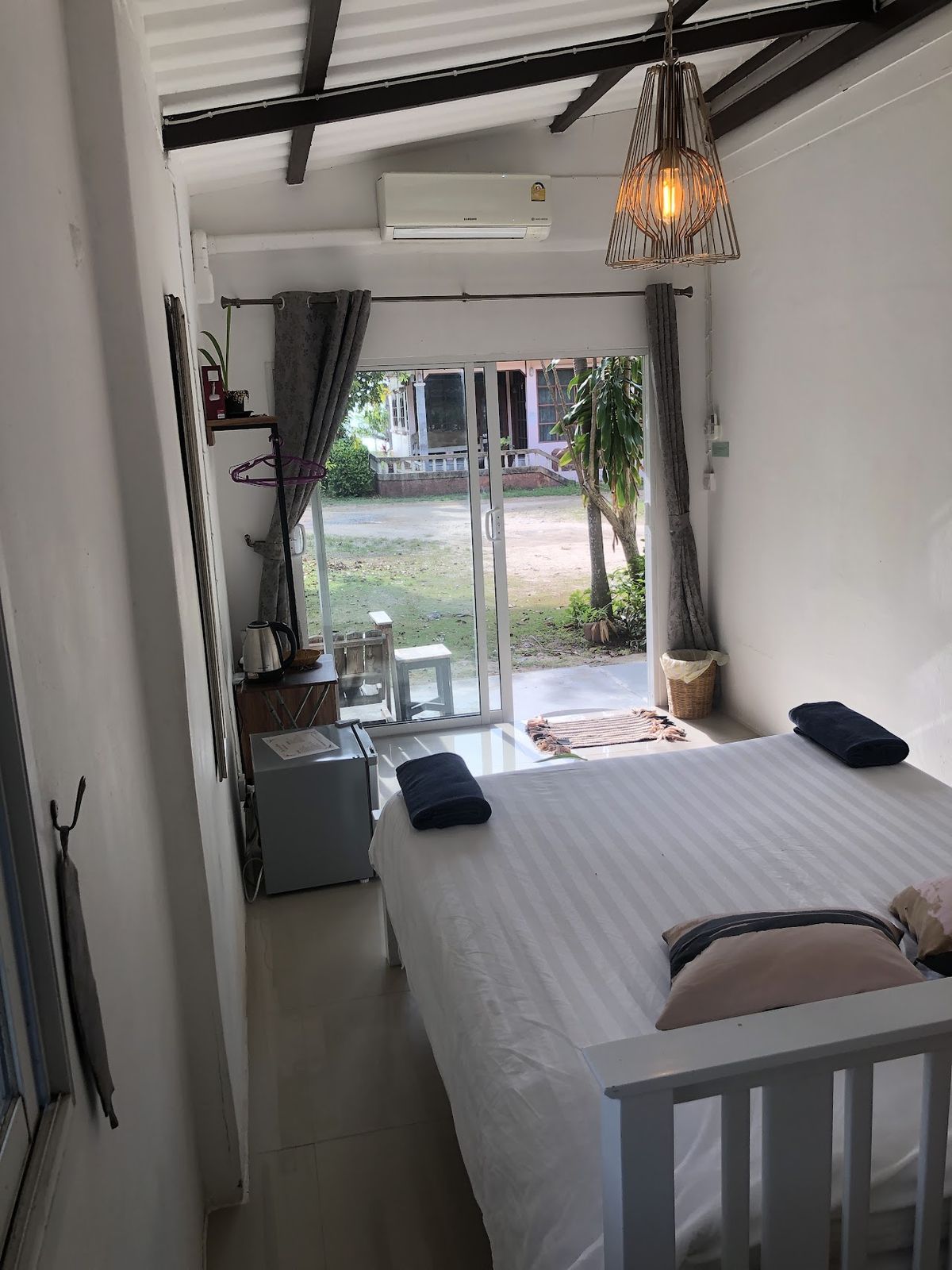 The Summer House pool and grounds in Choeng Mon
