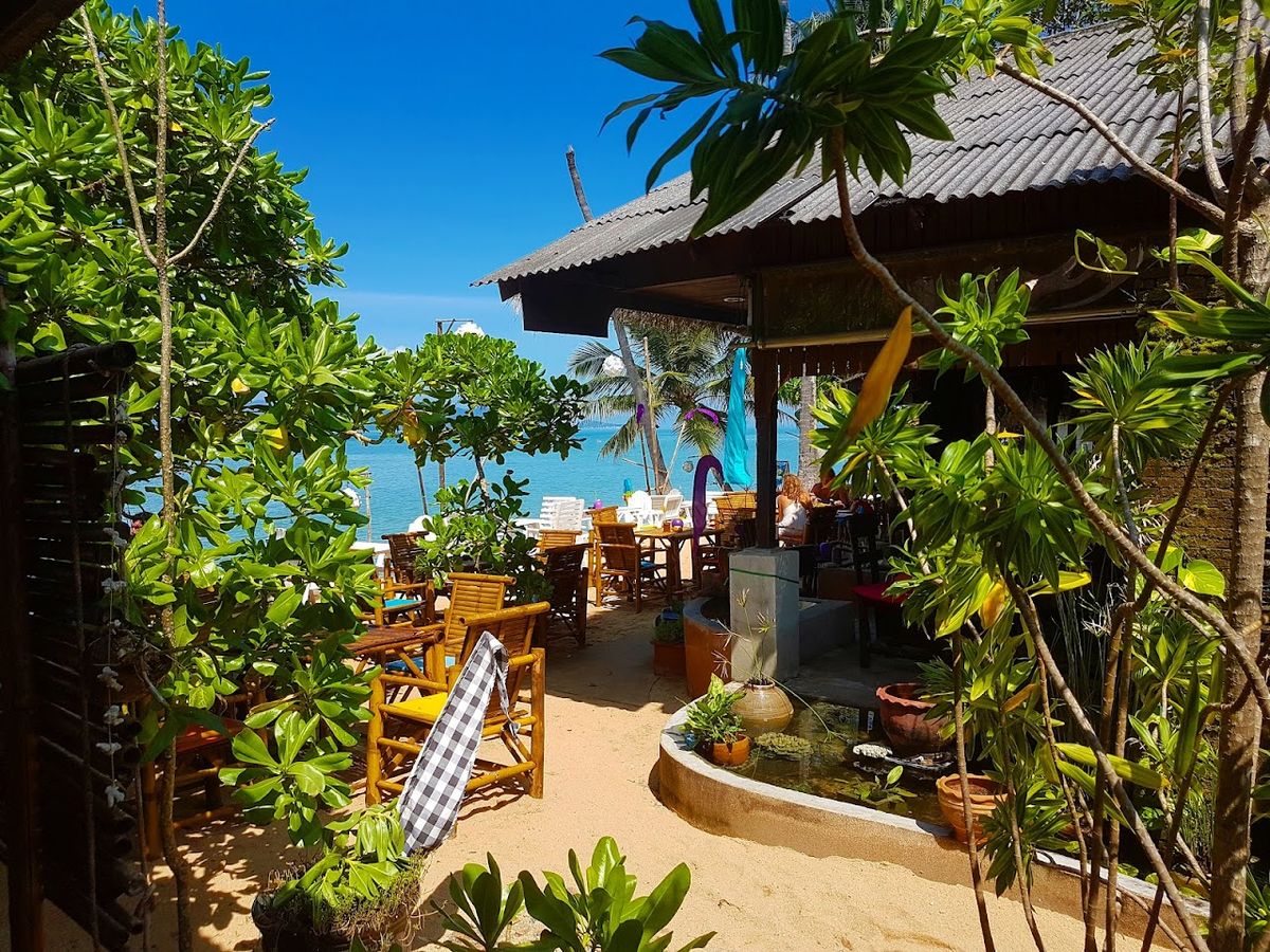 Treehouse Silent Beach exterior in Maenam