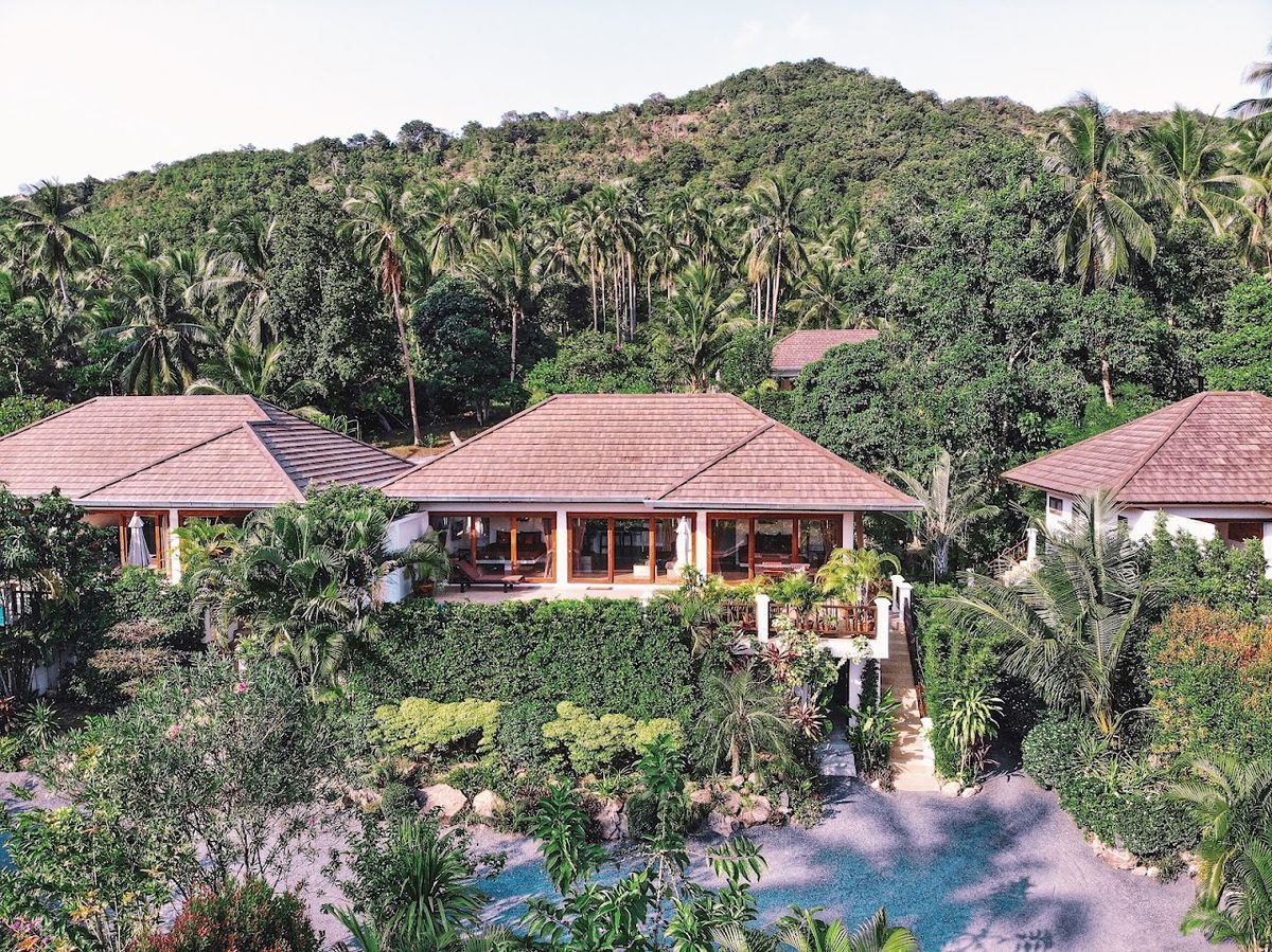Tropical Season villa Resort facilities in Maenam