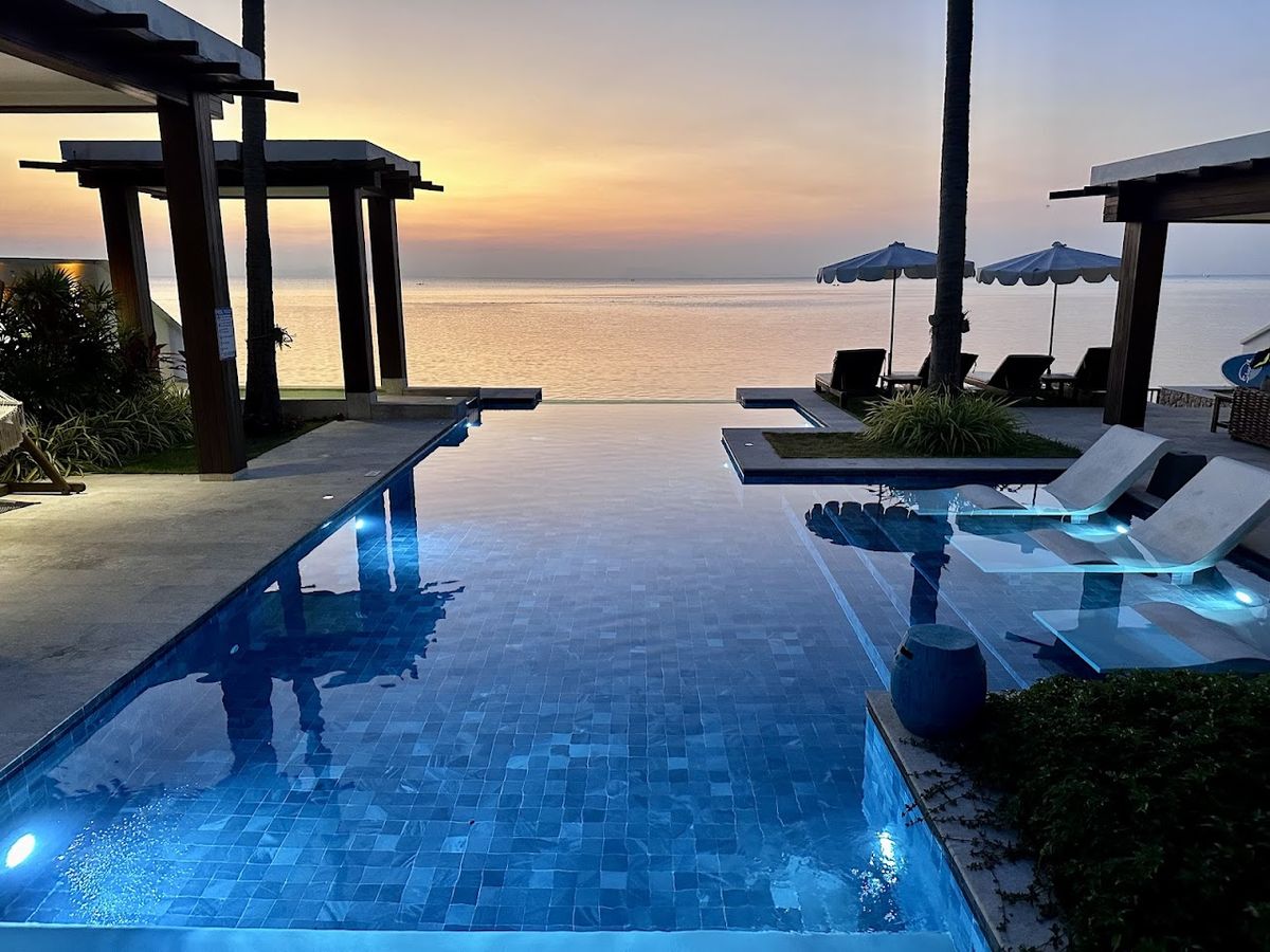 Villa Hanna Luxury Beachfront room interior in Nathon
