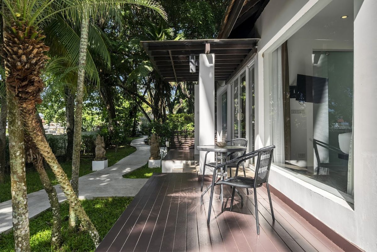Zara Beach Resort Koh Samui exterior in Lamai