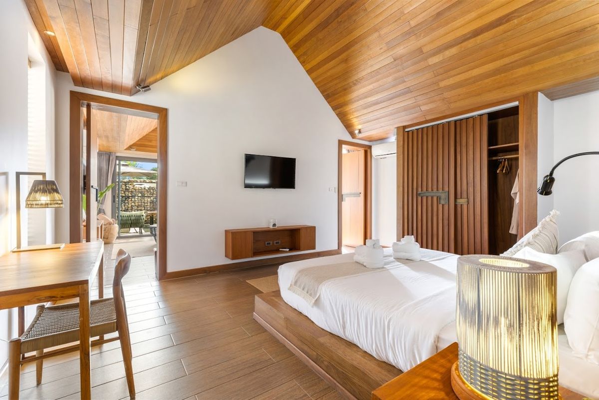 Zaya Beach Club & Resort pool and grounds in Fisherman's Village